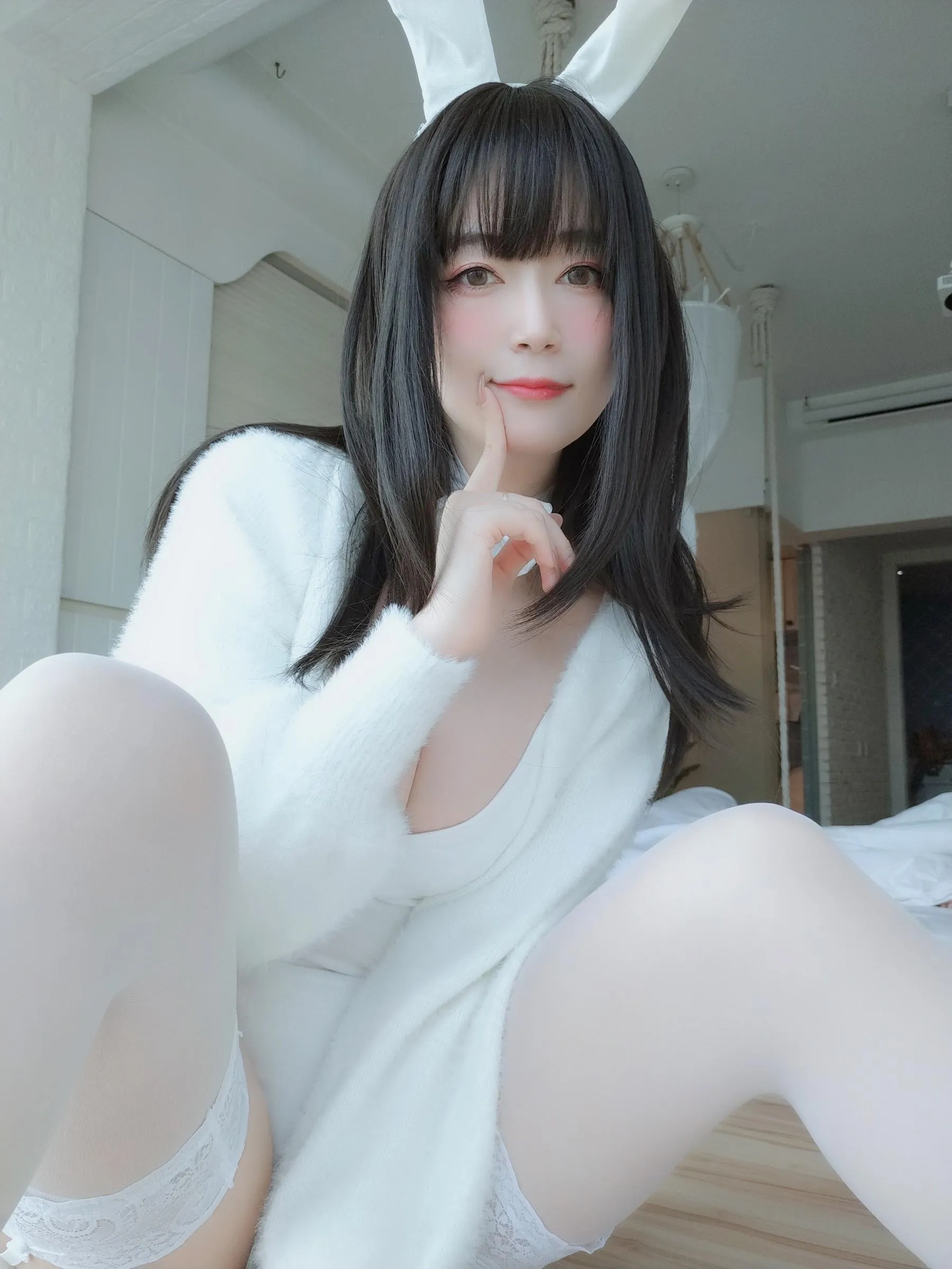 白银81 – 自撮 Vol.52 白丝兔子 [110P]插图9